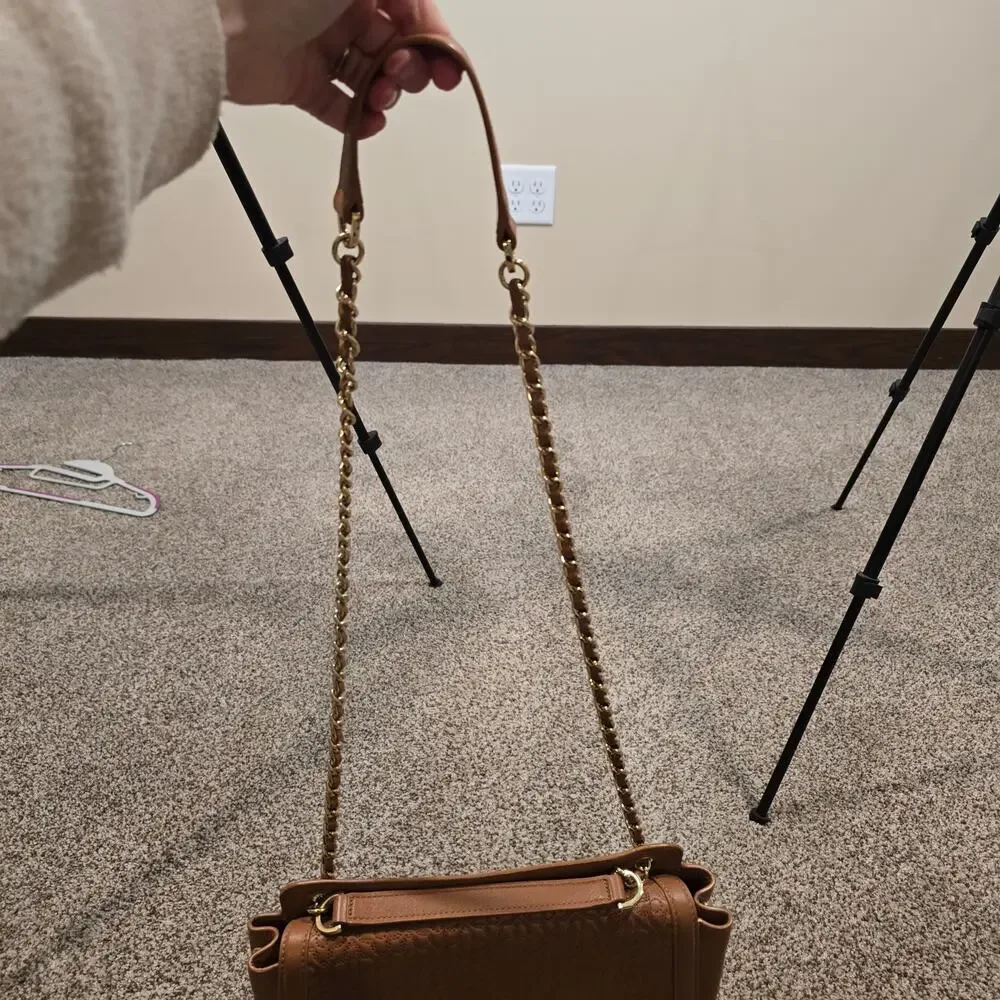 Tory Burch excellent tory